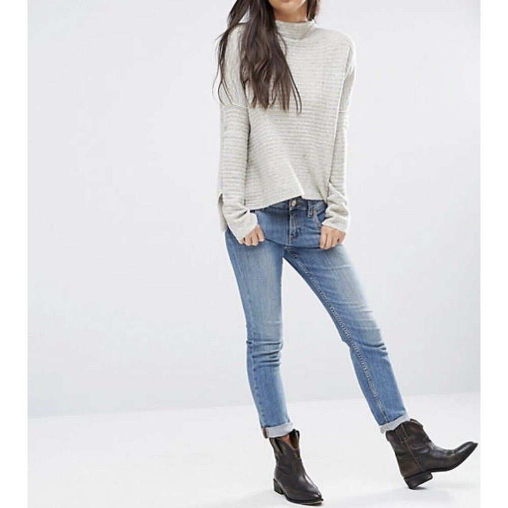 Free People Cream Arctic Fox Mock Neck Zip Back Oversized Wool Blend Sweater S